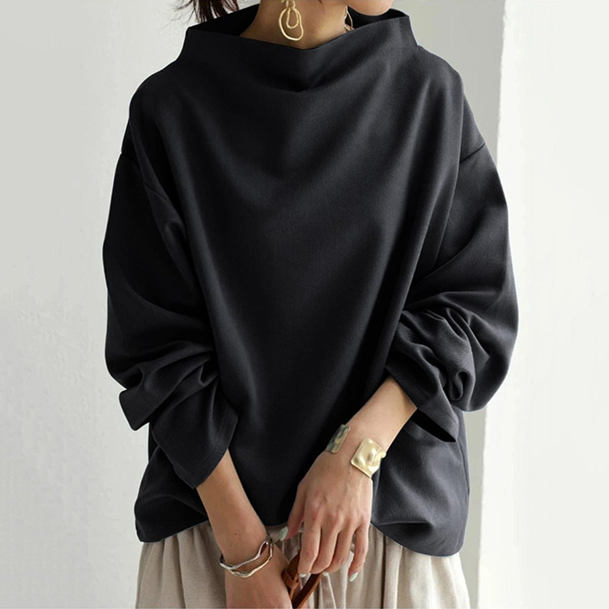 Sigrid | Chic High Neck Sweater